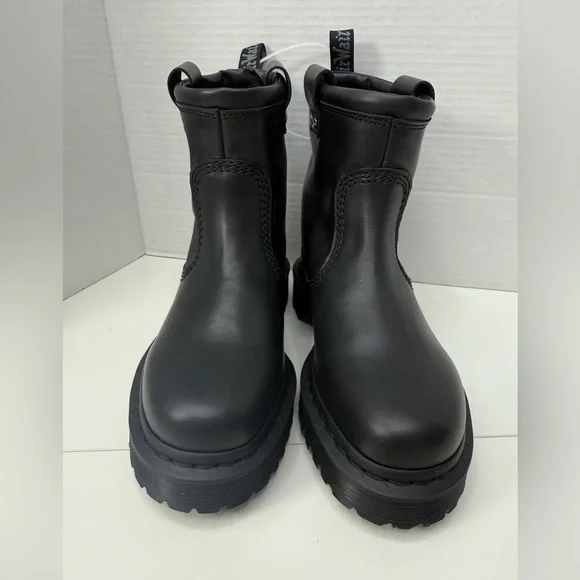 Dr. Martens Black Leather Boots size 7W / 6M - Picture 2 of 7